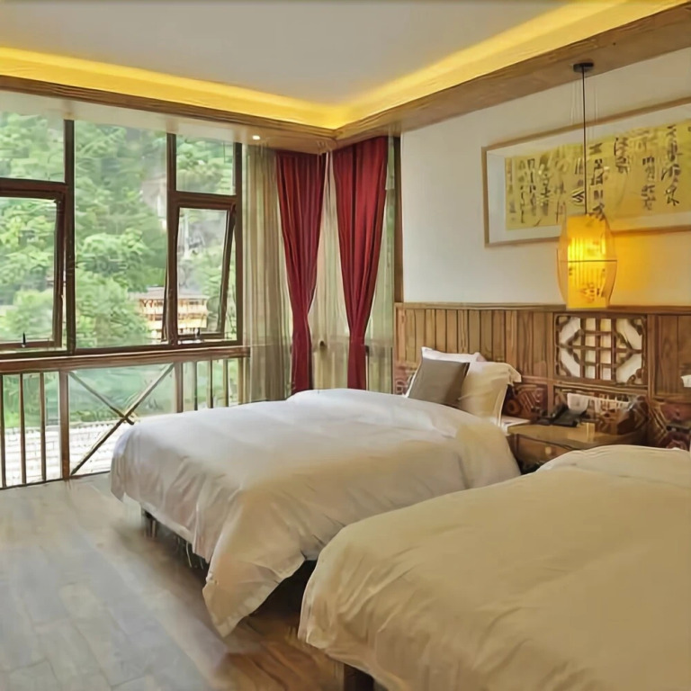 Yicheng Yijia Hotel( Zhangjiajie National Forest Park)