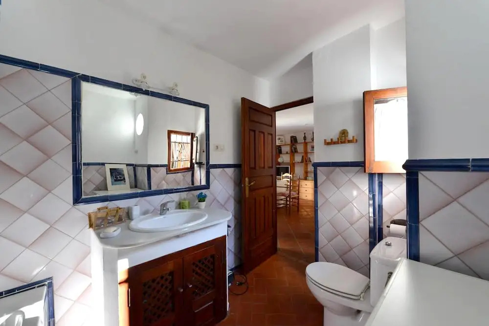 Apartment with One Bedroom in Granada, with Wonderful City View, Balcony And Wifi - 50 Km From the Slopes