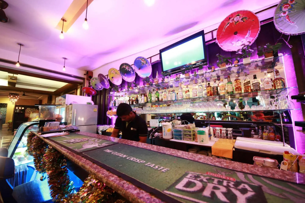 Lemongrass Hotel