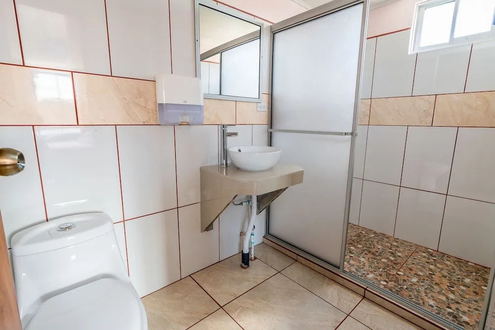 Hotel La Cascada - Hostel