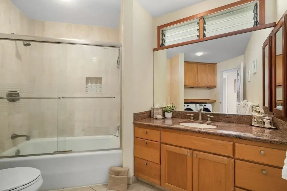 Puu Poa 306 2 Bedroom Condo