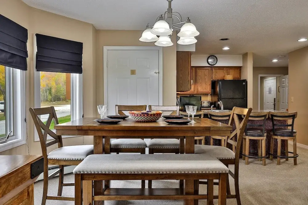 Pico Mountain Condo F106 3 Bedroom Home
