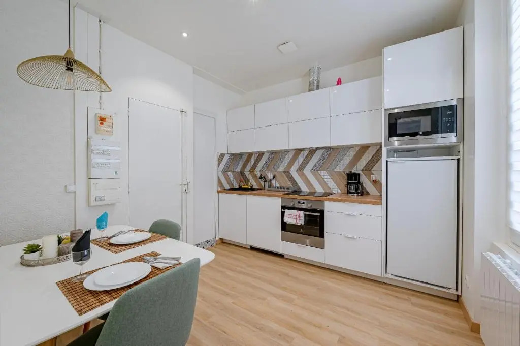 Exceptionnel Studio Au Coeur De Clichy