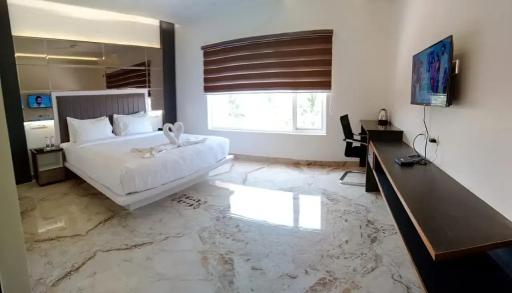 FabHotel Grand & Resorts