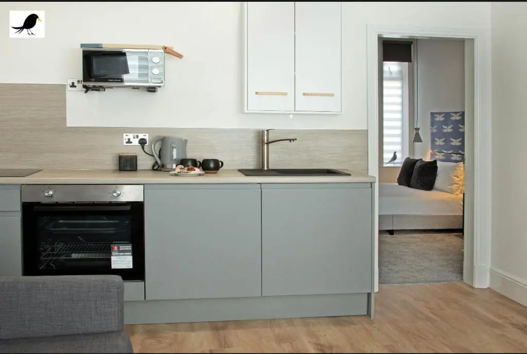 Blackbird Accommodation and Luxury Apartments room 11
