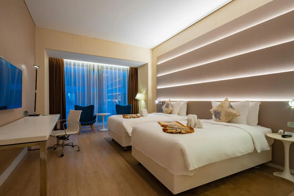 Sanya Phoenix Airport Hotel