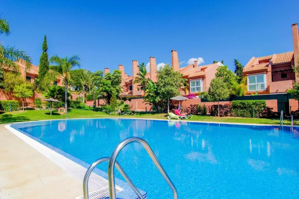OleHolidays Adosado Mediterraneo Los Monteros 100 m playa