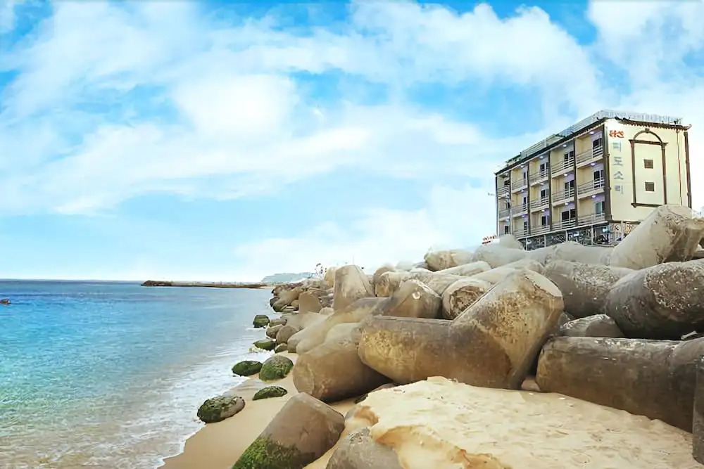 Hotel Wave