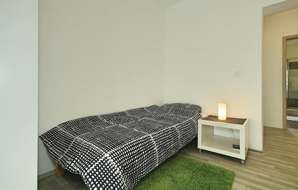 Stunning Home in Umag With Wifi and 2 Bedrooms