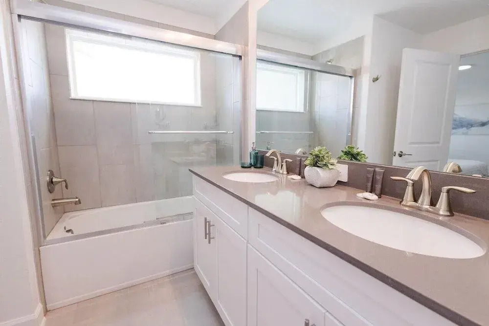2489 RT - Ultimate Townhome Oasis With Pool