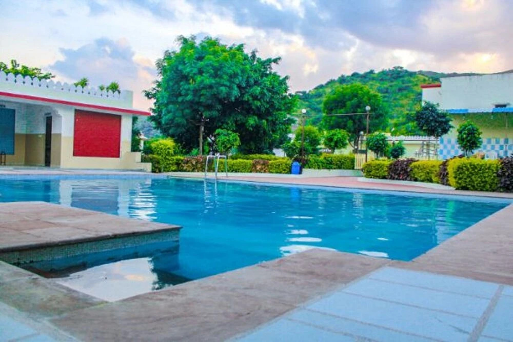 Hari Priya Resort By Ankur Garden