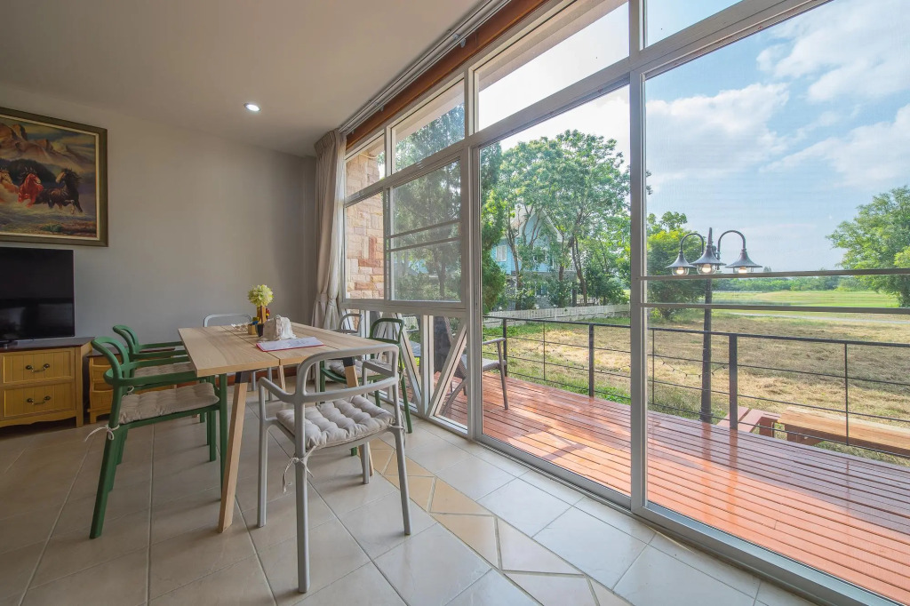Golf View Suite 2BR Entire Apartment @ Bonanza Khao Yai