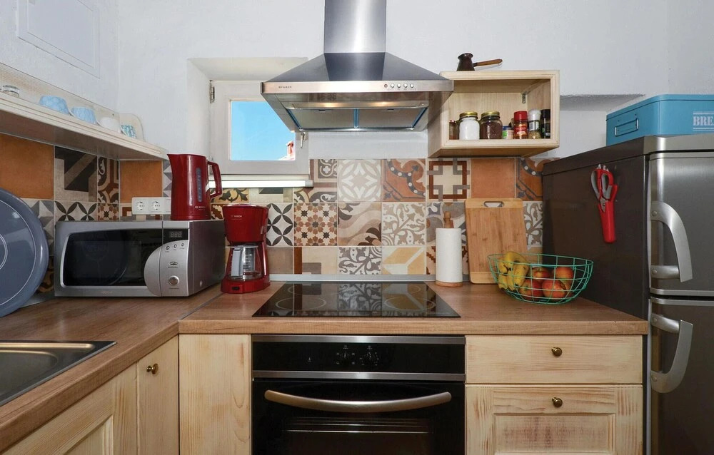 Beautiful Home in Zedno With Wifi and 4 Bedrooms