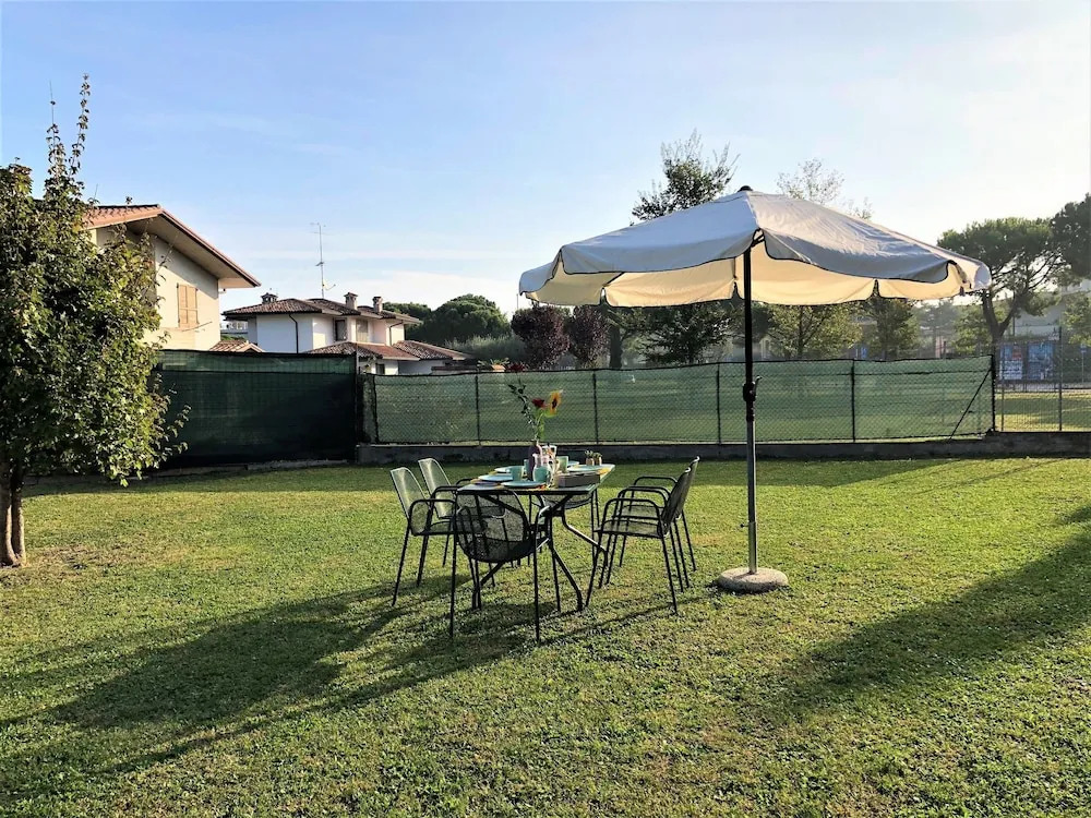 Isa Garden Apartments
