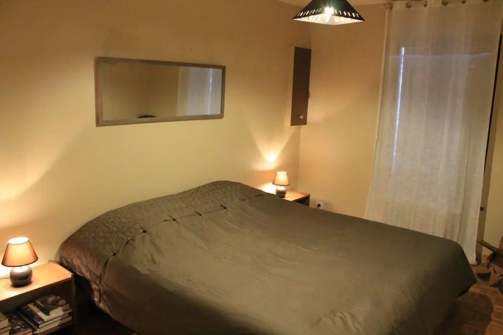 Gîte 5 personnes au calme avec jardin, piscine, proche dAmboise