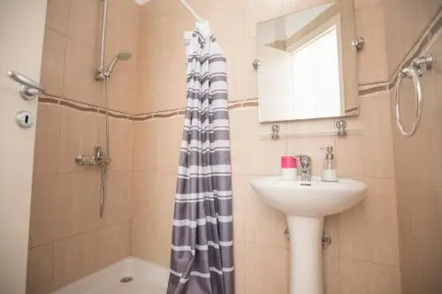 Blue River Apartment