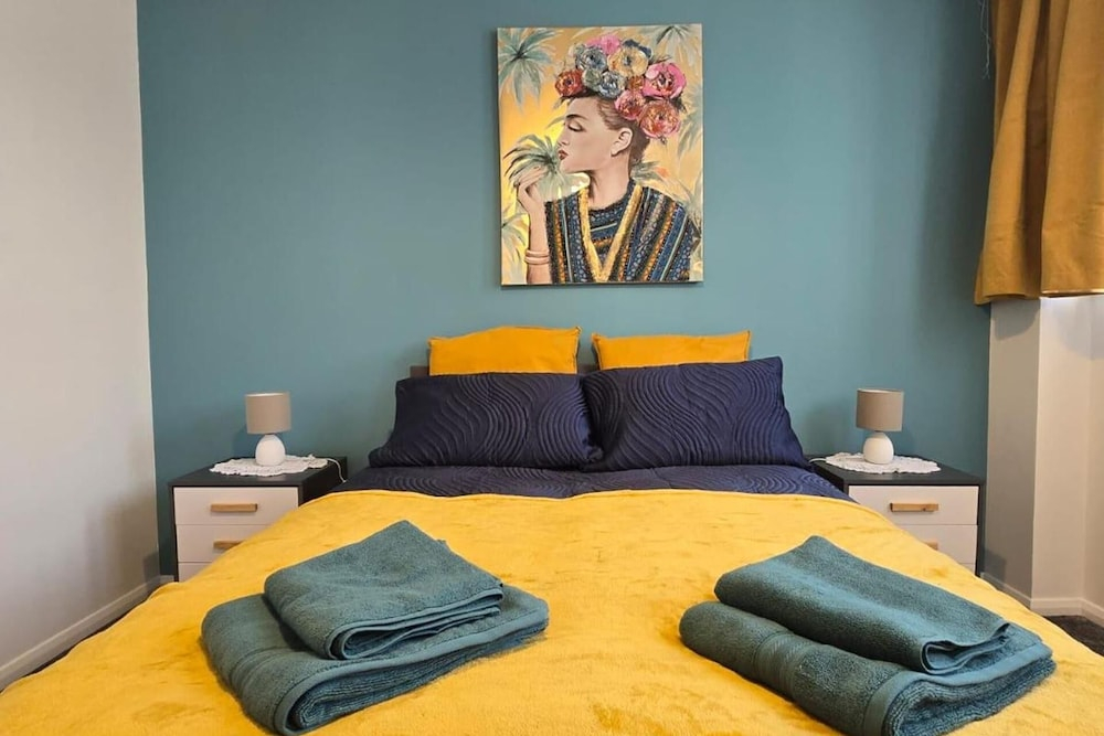 Northampton Cozy Apartment Retreat