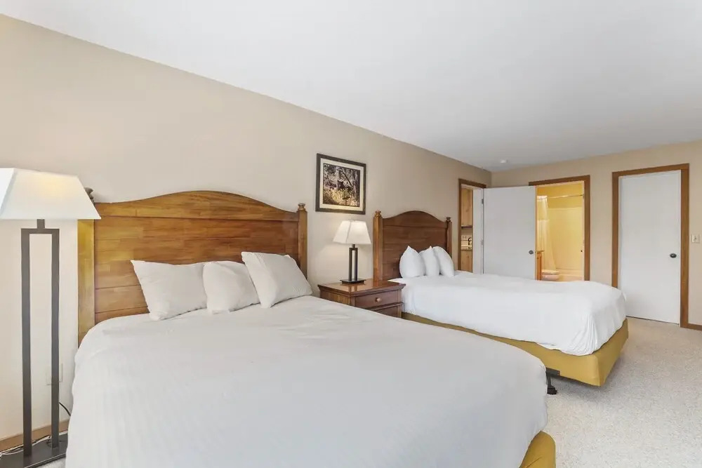 2 Bedroom Kirkwood Condo - Across the Street from Village condo
