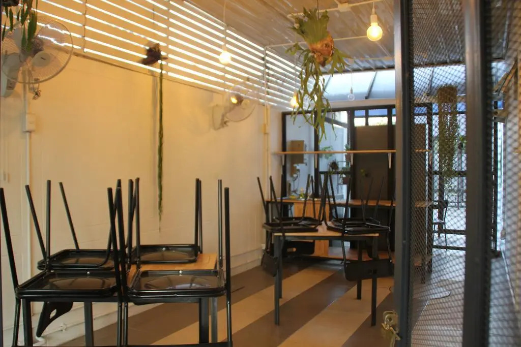 The Leaf Service Apartment