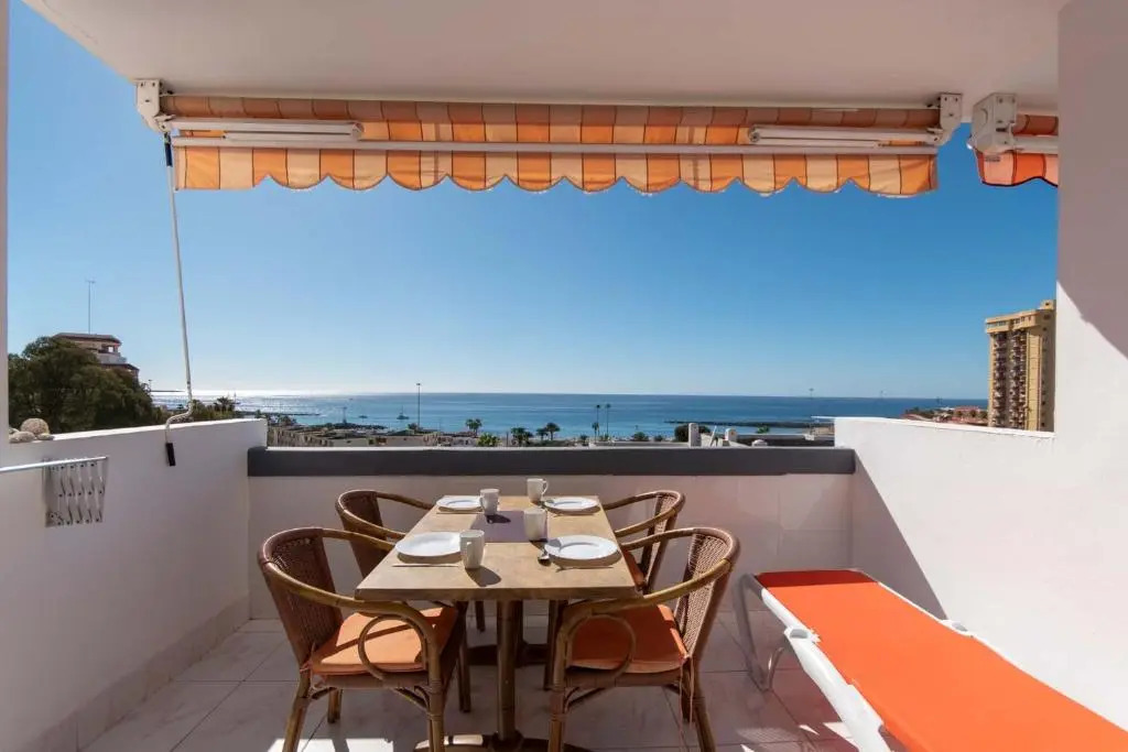 Azahara Playa 45 - One Bed