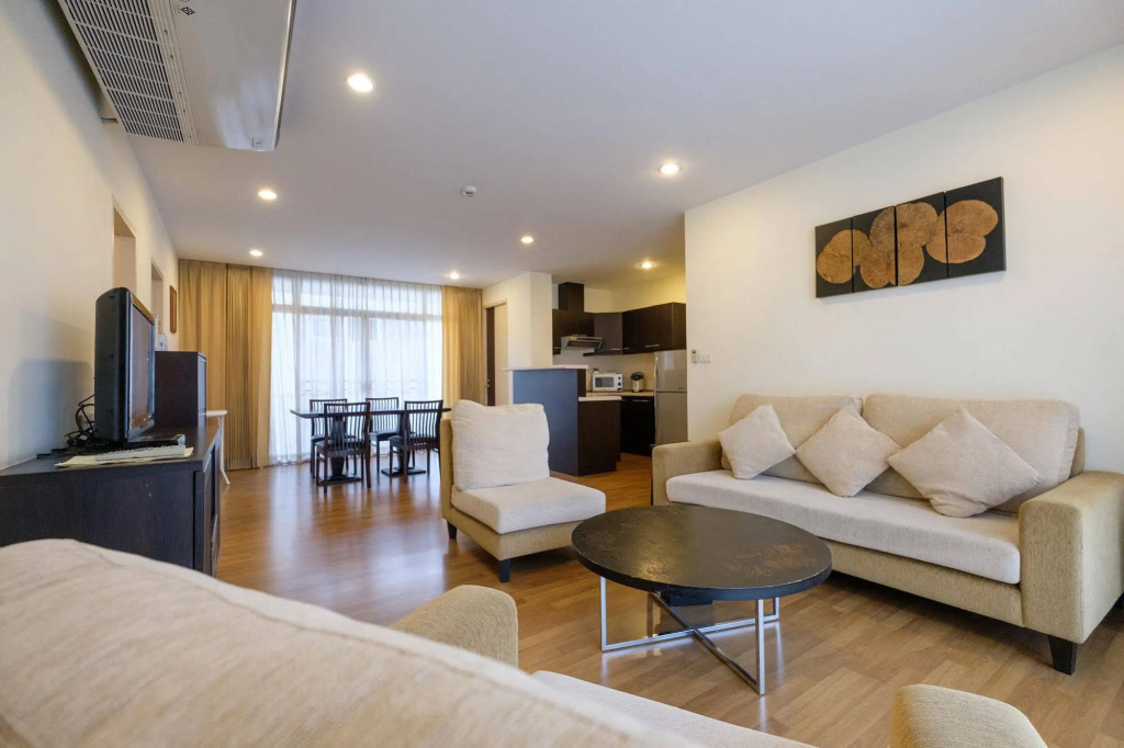 Chadvara Residence