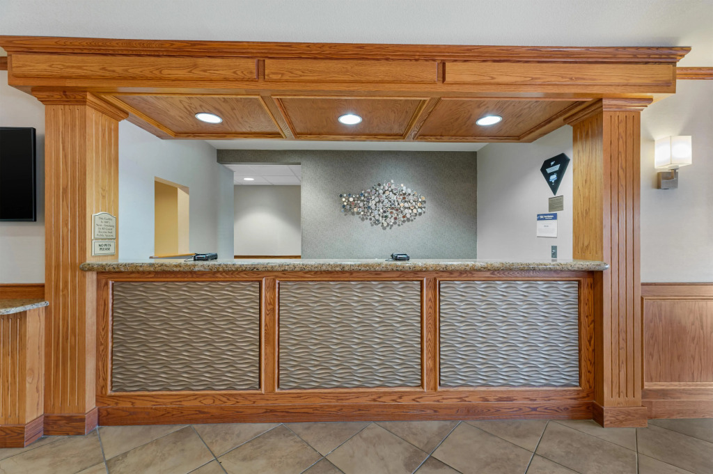 Best Western Plus Capital Inn