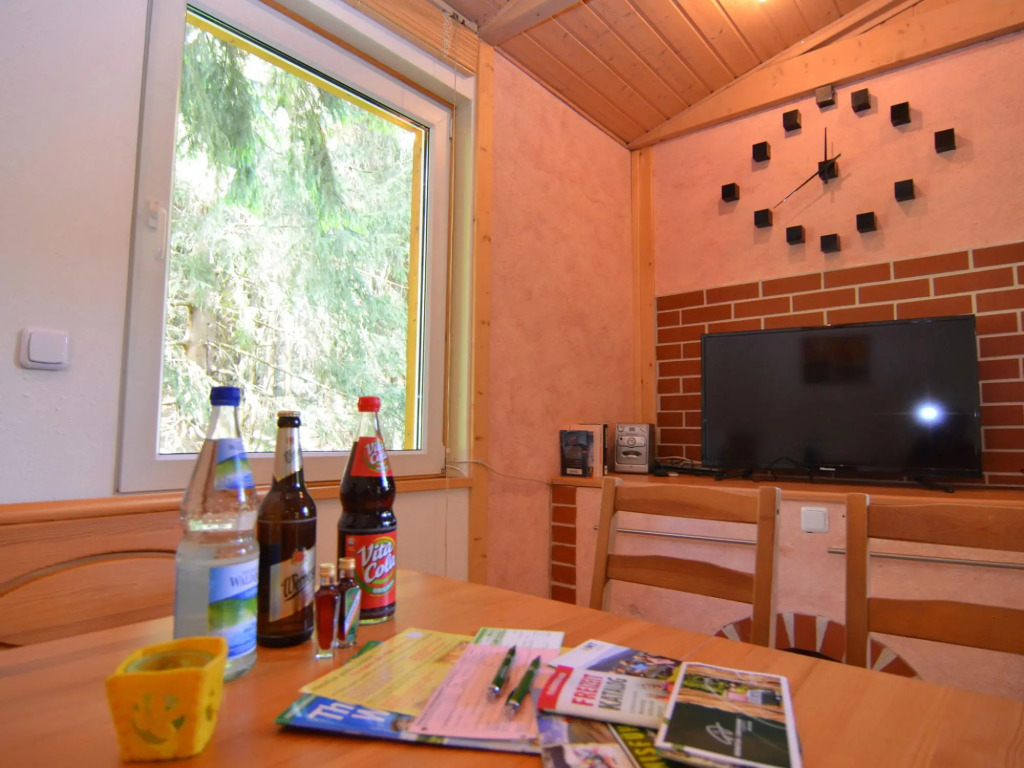Cosy Apartment With Covered Porch