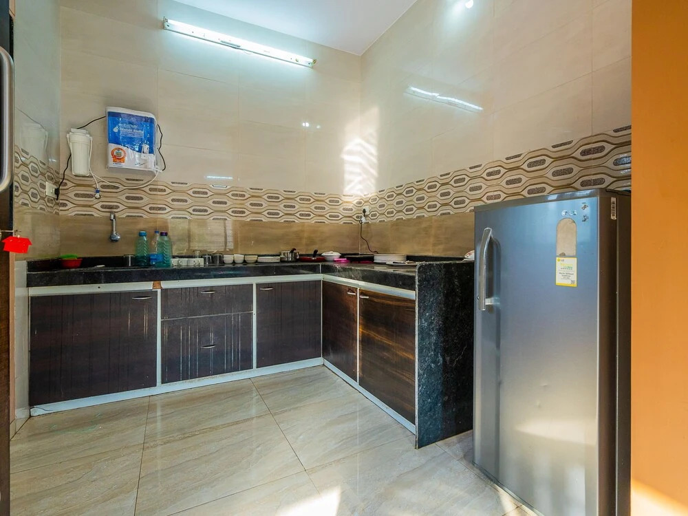 OYO 18723 Home Elegant Studio Tungrali