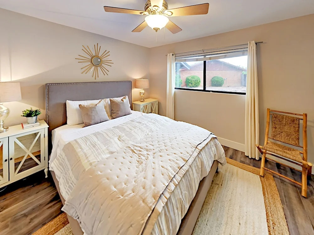 8501 E Mariposa Home 3 Bedrooms 3 Bathrooms Home