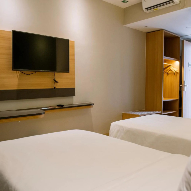 Khas Palu Hotel