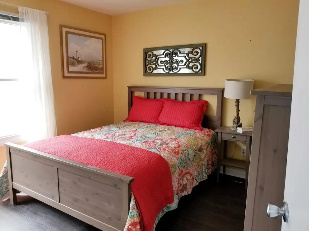 107r Dagsworthy St Unit C by Long & Foster