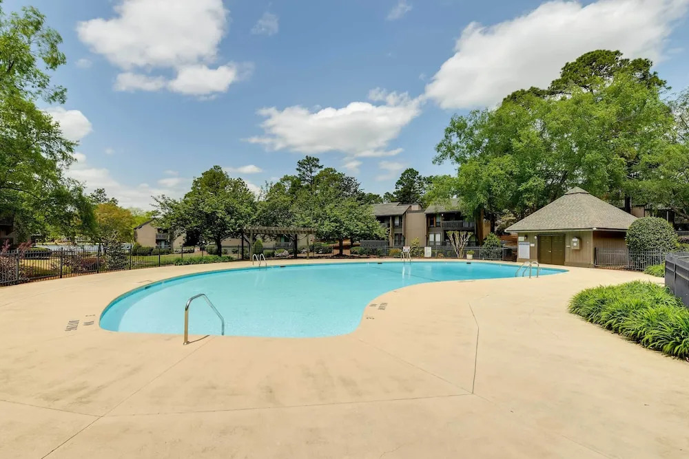 Pinehurst Lake Condo: Water View & Community Perks