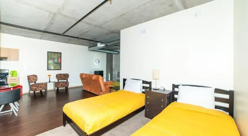 Hollywood Emanuela Apartment