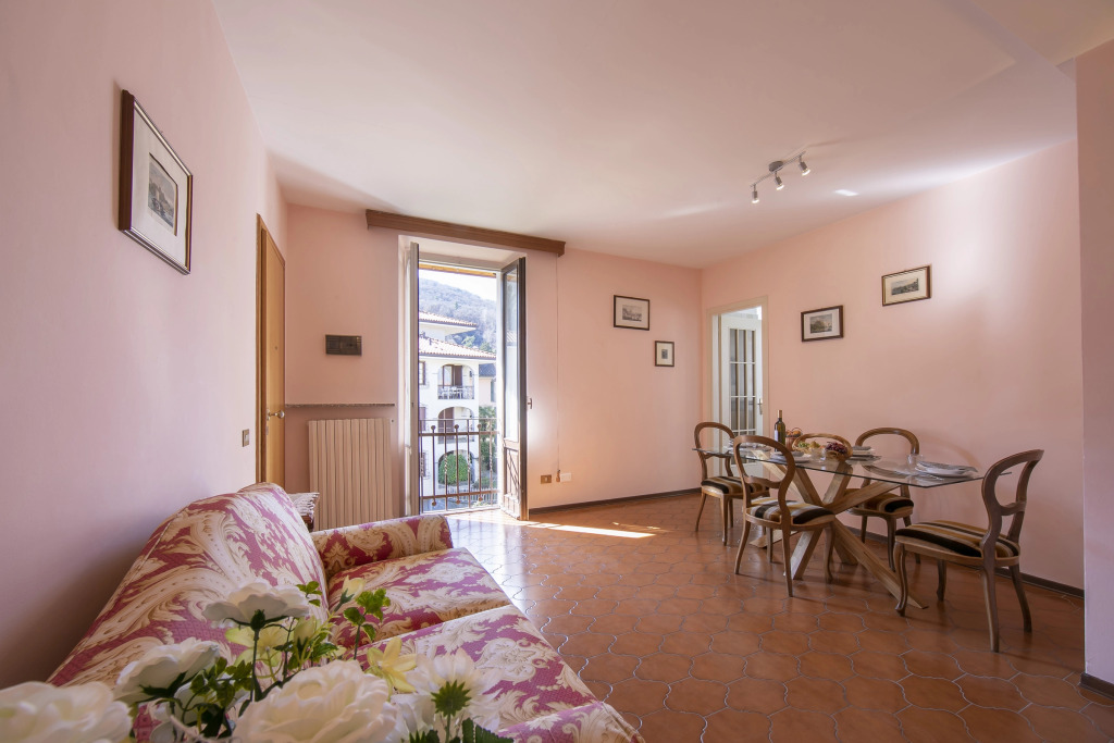 Easy Central Stresa
