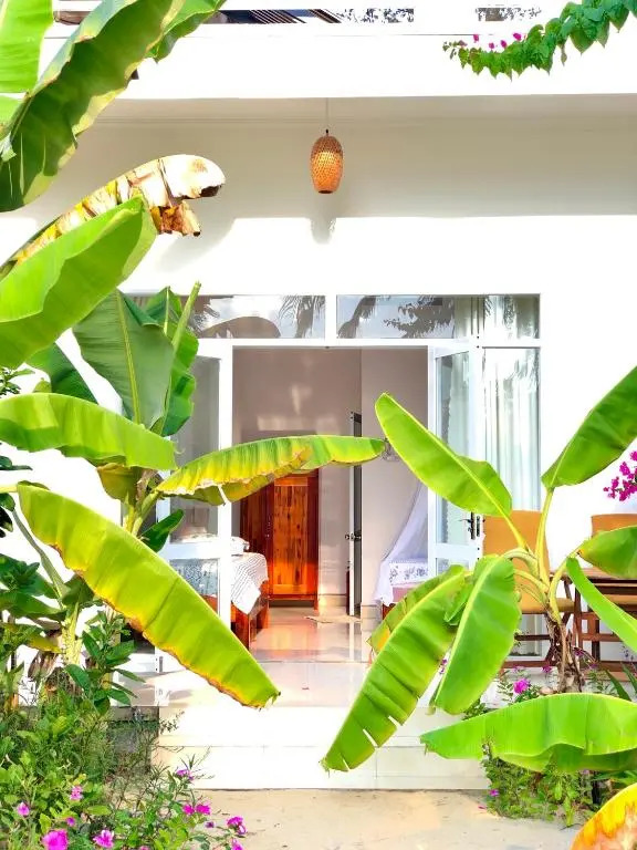 Robinson Beach Bungalow