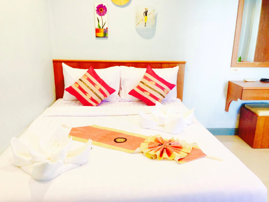 Rooms by Phuket Rent It