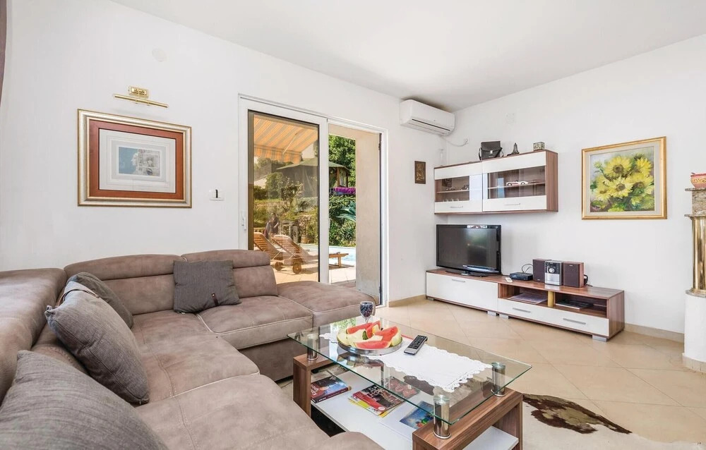 Amazing Home in Bregi With Sauna, Wifi and 4 Bedrooms