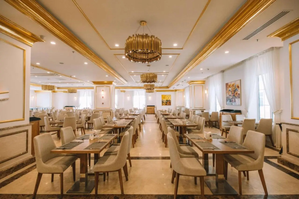 Suki House in Wyndham Danang Golden Bay