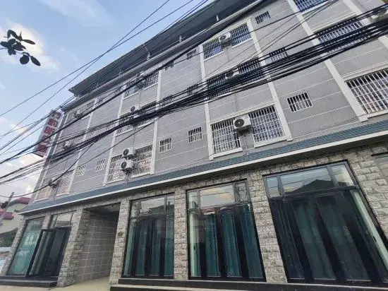 Ruili Zhuyunxuan Apartment