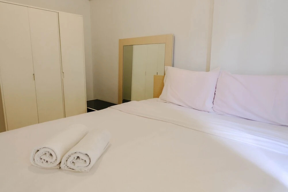 Good Choice 2Br At 12Th Floor Gateway Ahmad Yani Cicadas Apartment