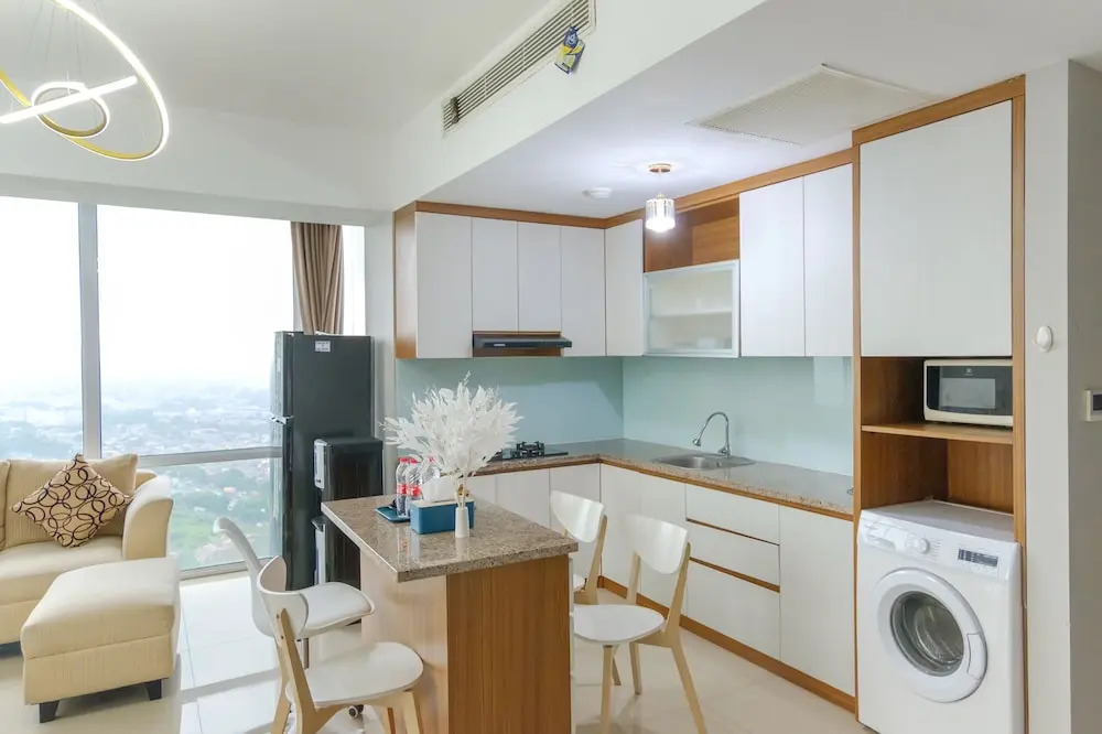 TwoSpaces Living at UResidence Apartment