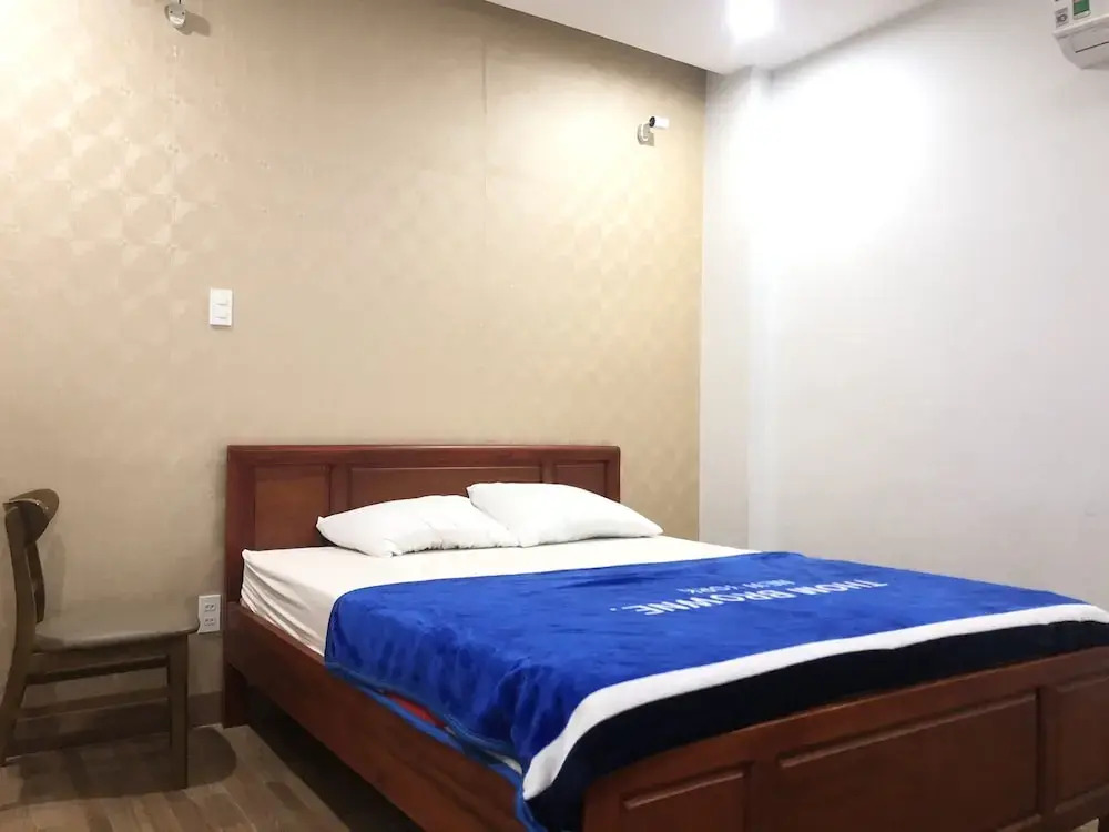 OYO 988 Quynh Anh Motel
