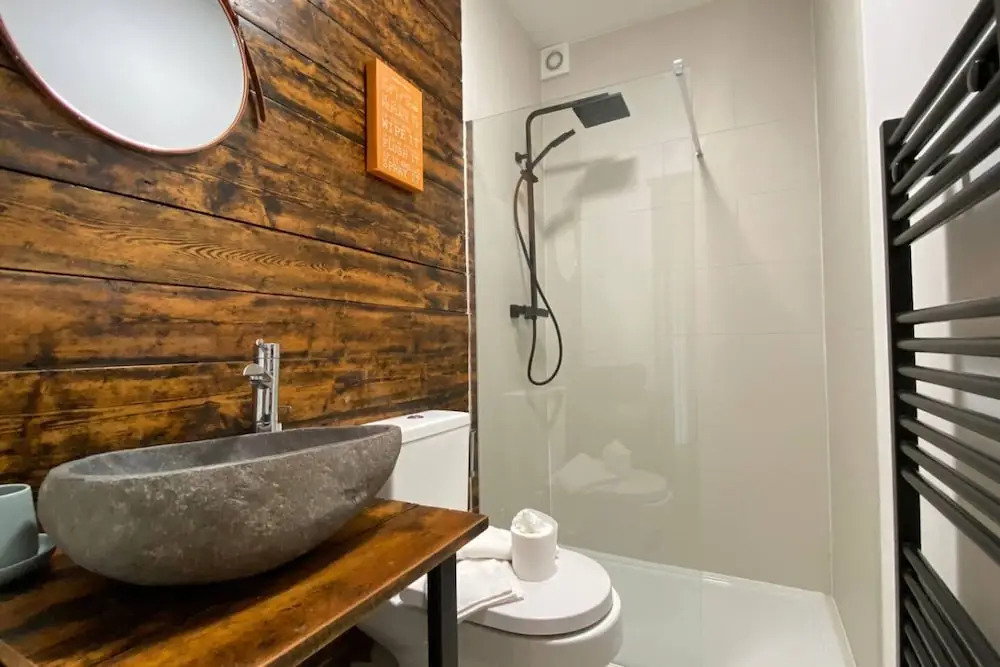 De Parys Premier Lodge 3 Stylish 2BR Bedford Apartment
