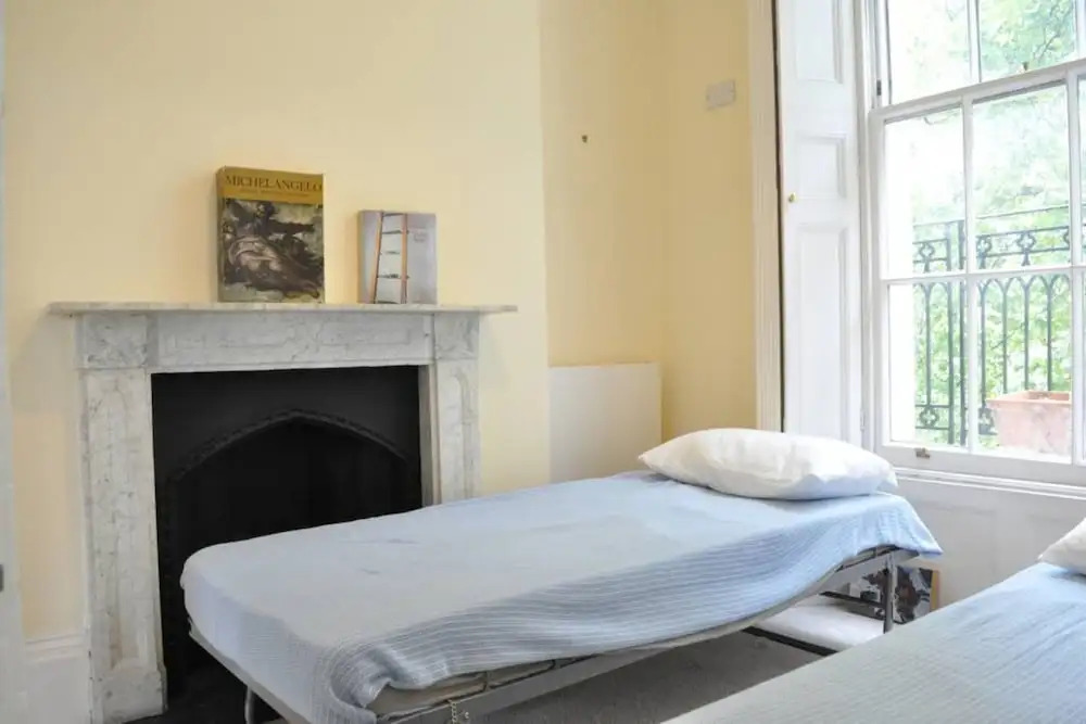 Elegant 2 Bedroom Apartment in Canonbury