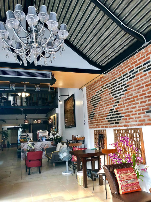 HP House Cafe