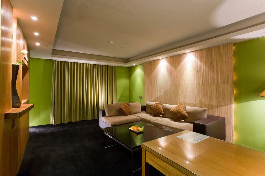 H.M.Hotel