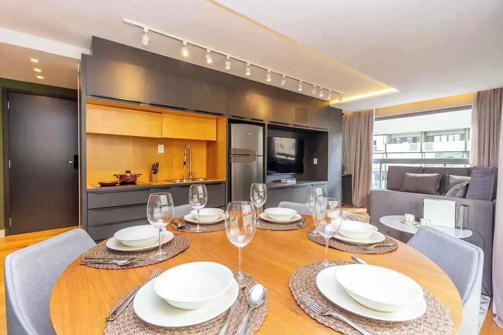 360 VN Oscar Freire by Housi