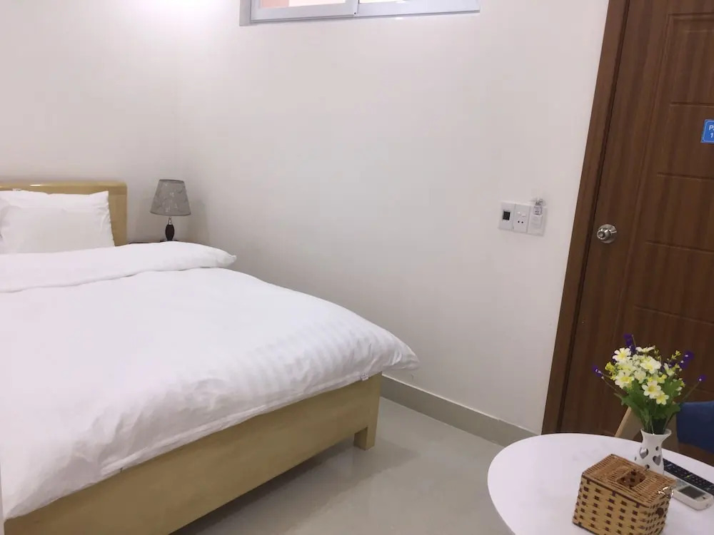 Hello Hotel