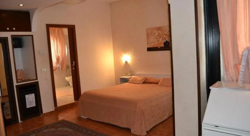 Hotel Eden