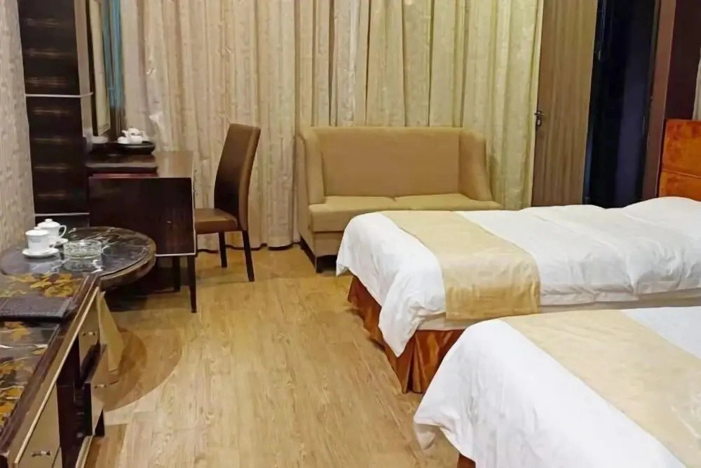 Zhaokai Hotel